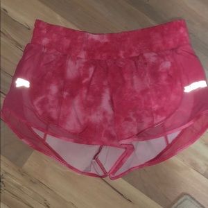 Lululemon pink the dye shorts